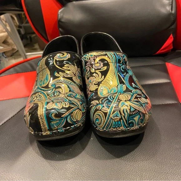 Sanita Clogs Blue & Yellow Paisley Women’s size 41 /10 round toe slip on comfort - Picture 7 of 9